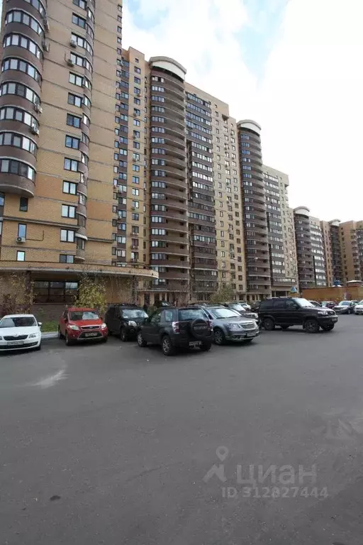 1-к кв. Московская область, Реутов ул. Гагарина, 40 (49.2 м) - Фото 1