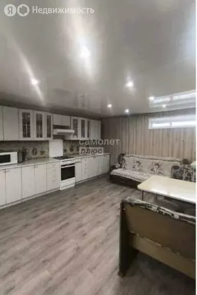 Дом в Кызыл, улица Крюкова, 69 (142.8 м) - Фото 0