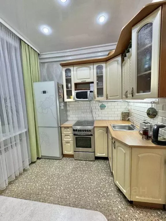2-к кв. Иркутская область, Черемхово Детская ул., 76 (45.5 м) - Фото 1