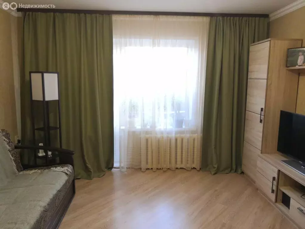 3-комнатная квартира: Курган, улица Криволапова, 13А (62.4 м) - Фото 0