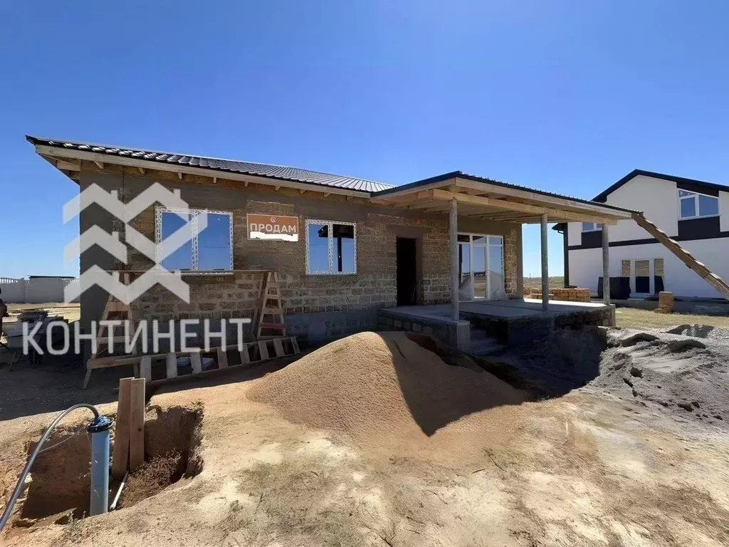 Дом в Крым, Сакский район, Суворовское с/пос, с. Каменоломня ул. ... - Фото 2