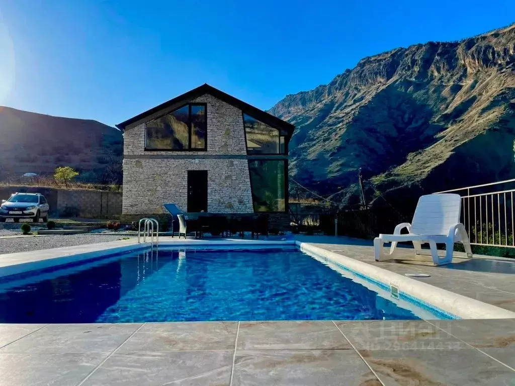 Дом в Дагестан, Гунибский район, Хиндах с/пос, с. Хиндах ул. ... - Фото 2