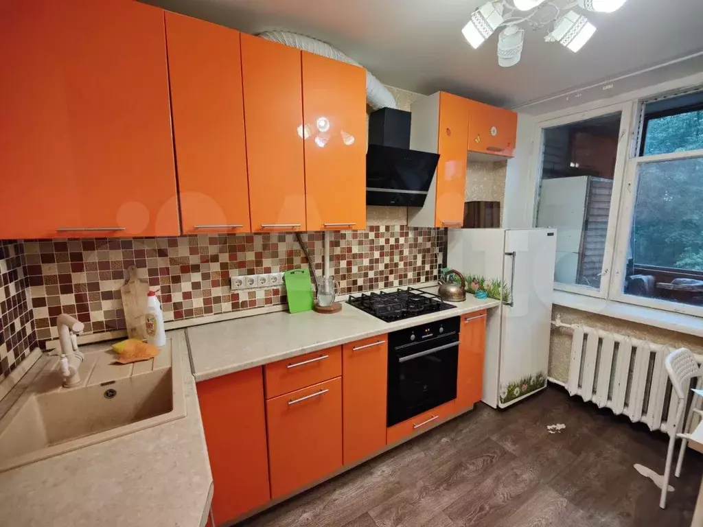 1-к. квартира, 35 м, 4/9 эт. - Фото 1