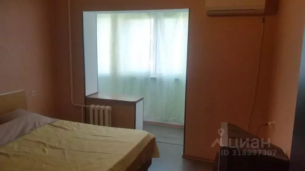 2-к кв. Крым, Алушта муниципальный округ, Партенит пгт ул. ... - Фото 0