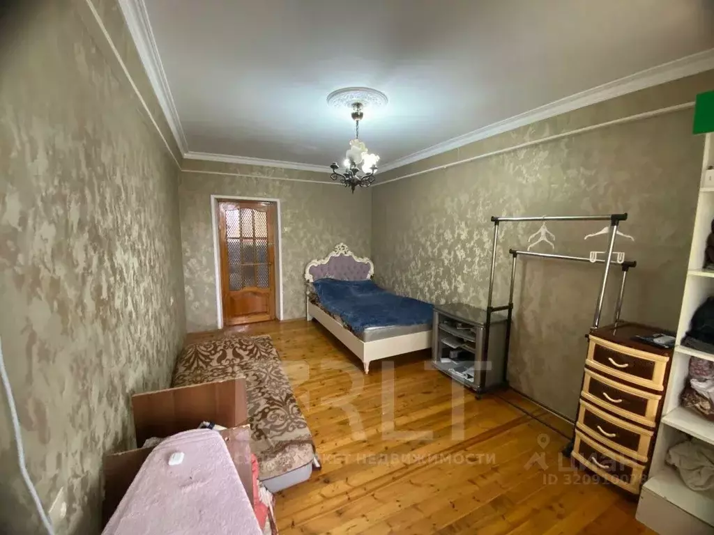 3-к кв. Дагестан, Махачкала ул. Абдуллы Алиева, 49 (66.0 м) - Фото 0