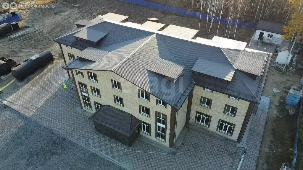 Помещение свободного назначения (1500 м) - Фото 0