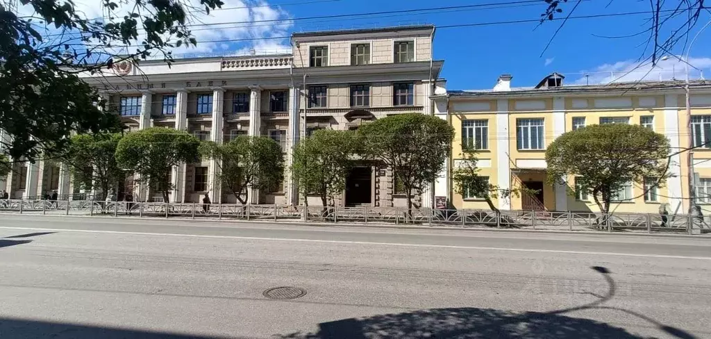 Офис в Свердловская область, Екатеринбург ул. Малышева, 31В (742 м) - Фото 1