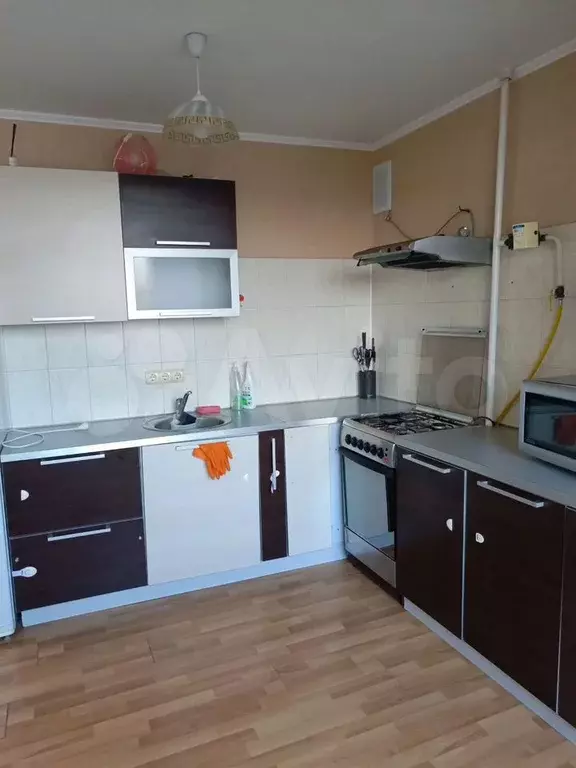 3-к. квартира, 91 м, 6/9 эт. - Фото 0