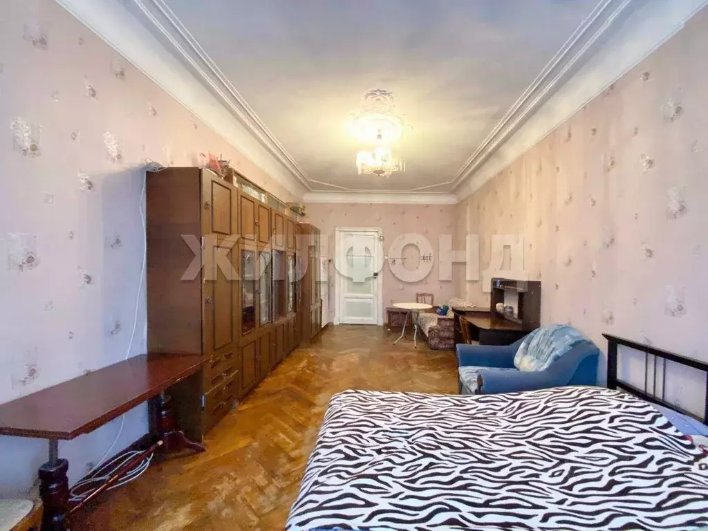 Комната Санкт-Петербург 5-я Васильевского острова линия, 64/13 - Фото 0
