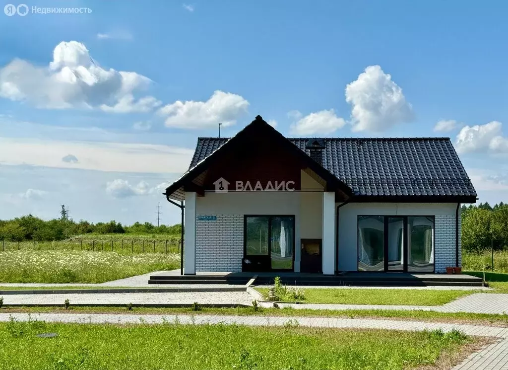 Дом в Зеленоградск, Пражская улица (115 м) - Фото 1