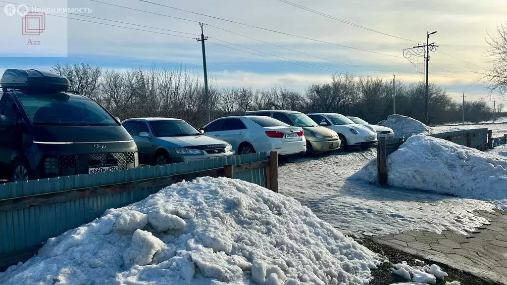 Торговая площадь (350 м) - Фото 1