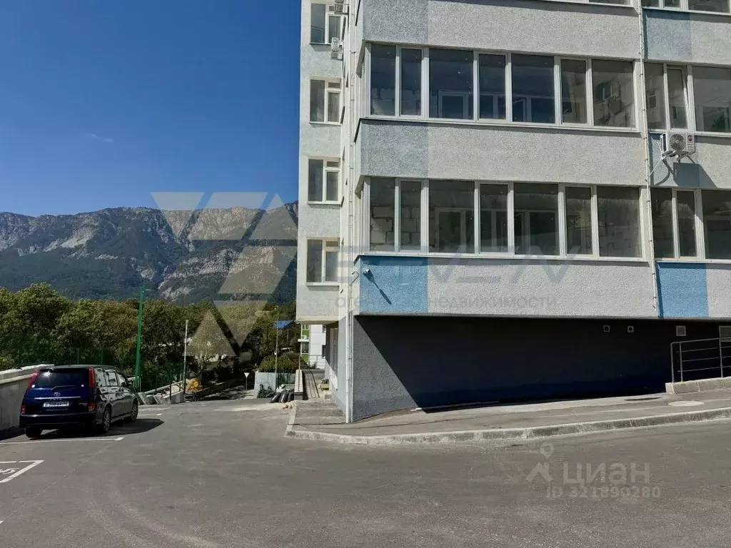 1-к кв. Крым, Ялта ул. Крупской, 52 (52.4 м) - Фото 0