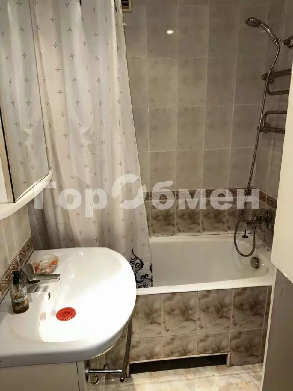 Продается 3-комнатная квартира - Фото 2