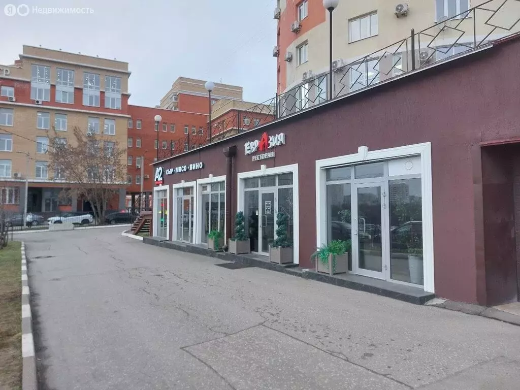 Торговая площадь (250 м) - Фото 1