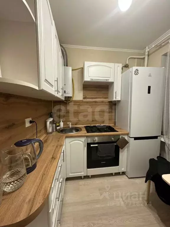 2-к кв. Татарстан, Казань Октябрьская ул., 16 (45.0 м) - Фото 0