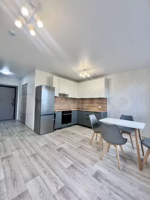 2-к. квартира, 40 м, 8/25 эт. - Фото 0