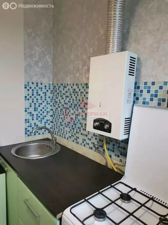 2-комнатная квартира: Шебекино, Железнодорожная улица, 8 (43.6 м) - Фото 2