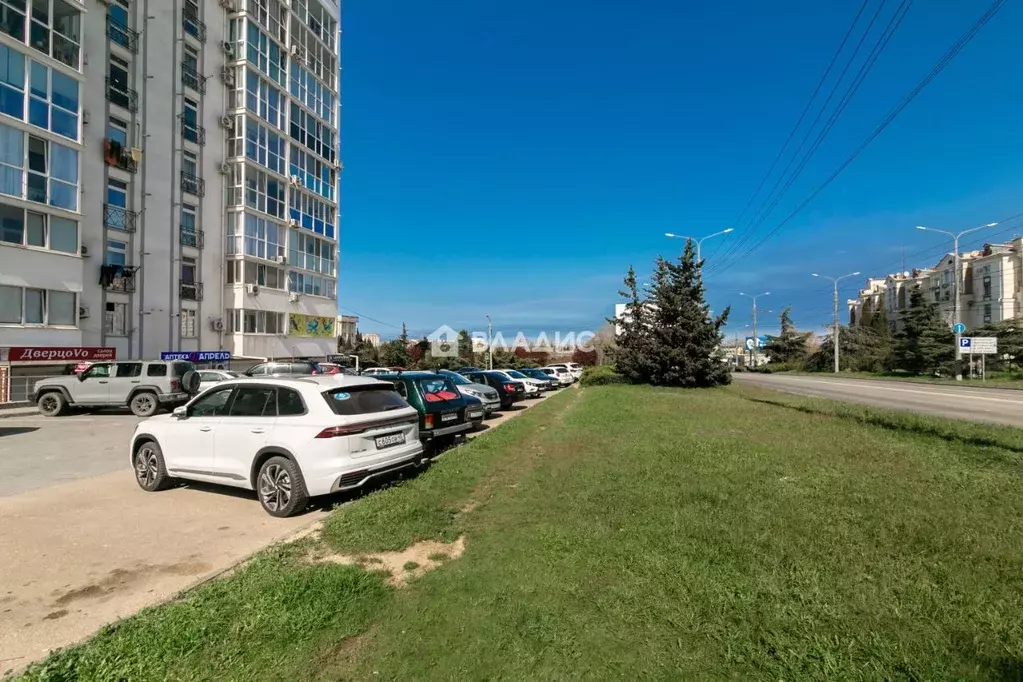 Офис в Севастополь просп. Октябрьской Революции, 20 (50 м) - Фото 2