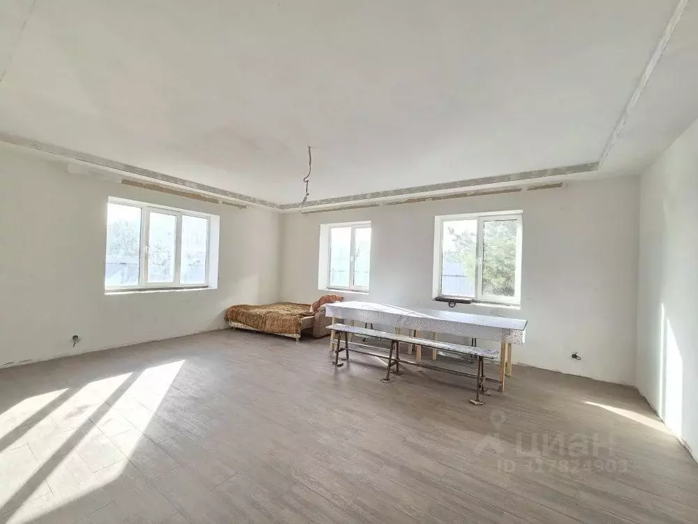 Коттедж в Свердловская область, Екатеринбург Аэродром ДНП,  (248 м) - Фото 0