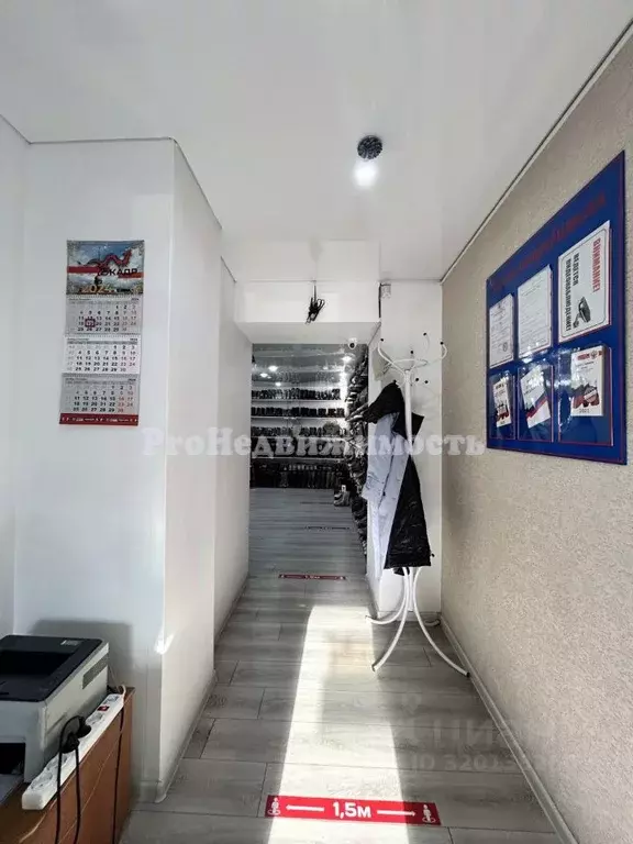 Помещение свободного назначения в Тыва, Кызыл ул. Кочетова, 68 (50 м) - Фото 1
