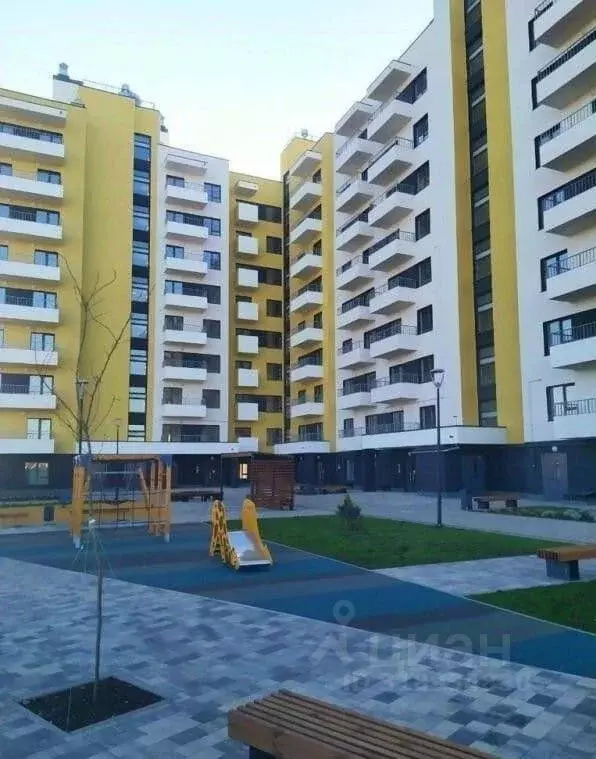 2-к кв. Крым, Саки ул. Набережная, 19 (54.0 м) - Фото 0
