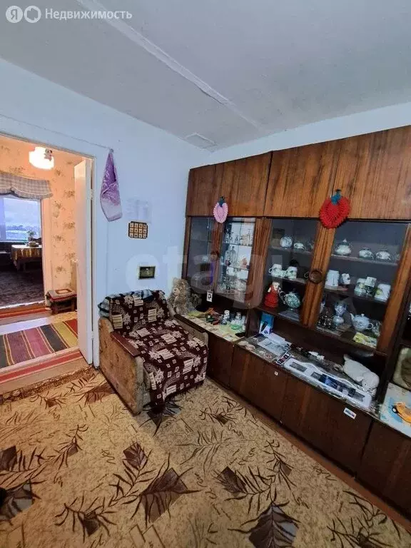 3-комнатная квартира: посёлок городского типа Голышманово, улица ... - Фото 1