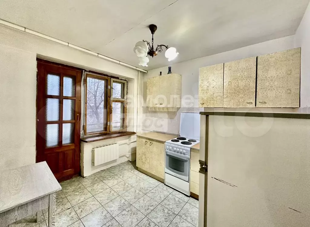 2-к. квартира, 48 м, 1/9 эт. - Фото 1