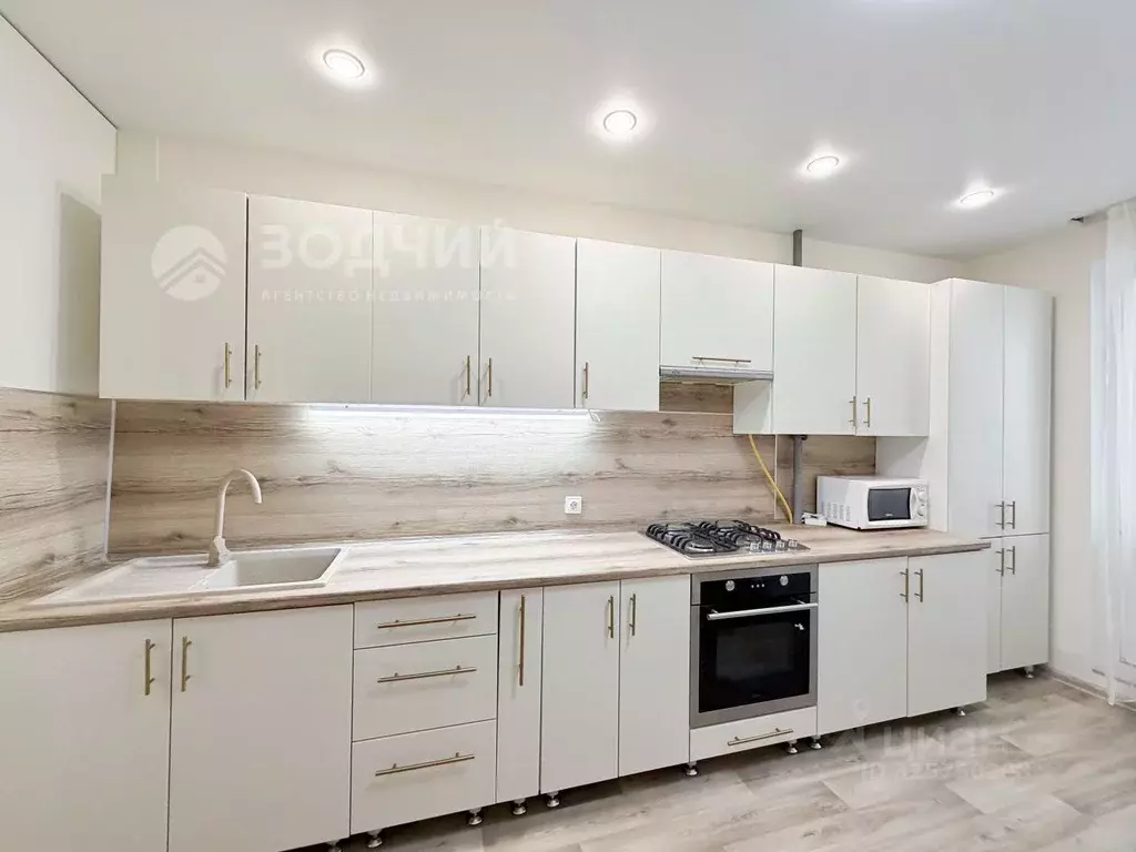 1-к кв. Чувашия, Чебоксары Ярмарочная ул., 9к2 (45.9 м) - Фото 1