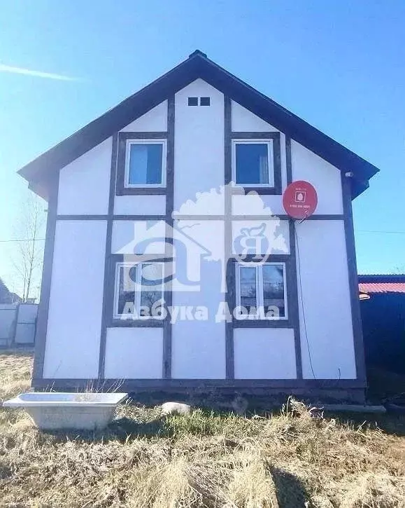 Дом в Ленинградская область, Кировское городское поселение, Беляевский ... - Фото 1