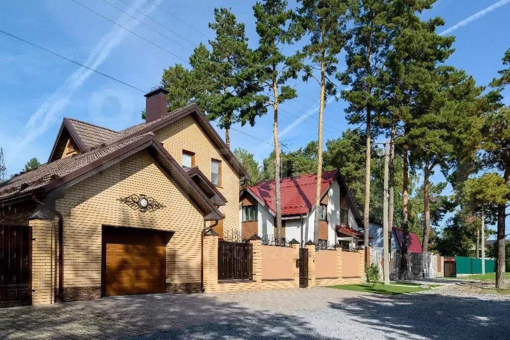 Дом в Новосибирская область, Купинский район, с. Новоселье (250.0 м) - Фото 1
