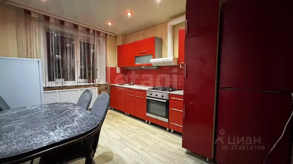 3-к кв. Смоленская область, Дорогобуж ул. Путенкова, 15 (63.8 м) - Фото 2