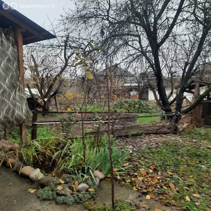 Дом в село Нартан, улица Калинина (340 м) - Фото 0