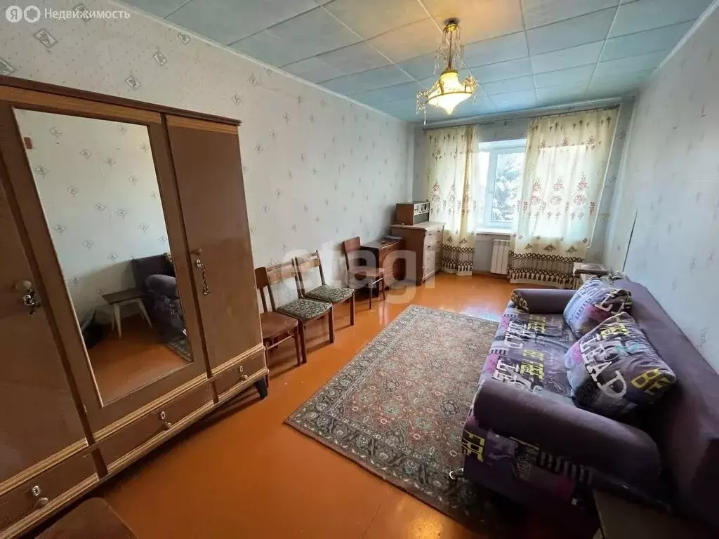 2-комнатная квартира: Ялуторовск, улица Свердлова, 41 (47.5 м) - Фото 1