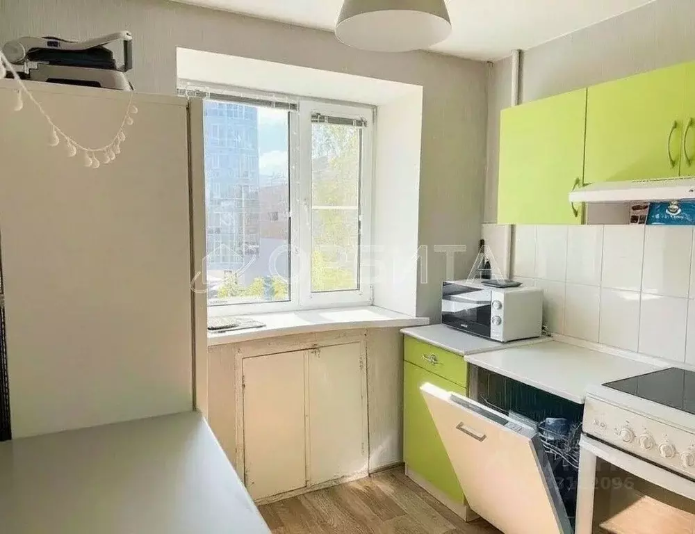 2-к кв. Тюменская область, Тюмень Профсоюзная ул., 88 (46.0 м) - Фото 1