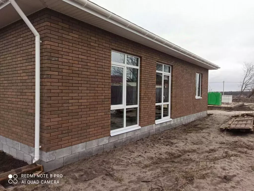 Дом в Белгородская область, Старооскольский городской округ, с. ... - Фото 1