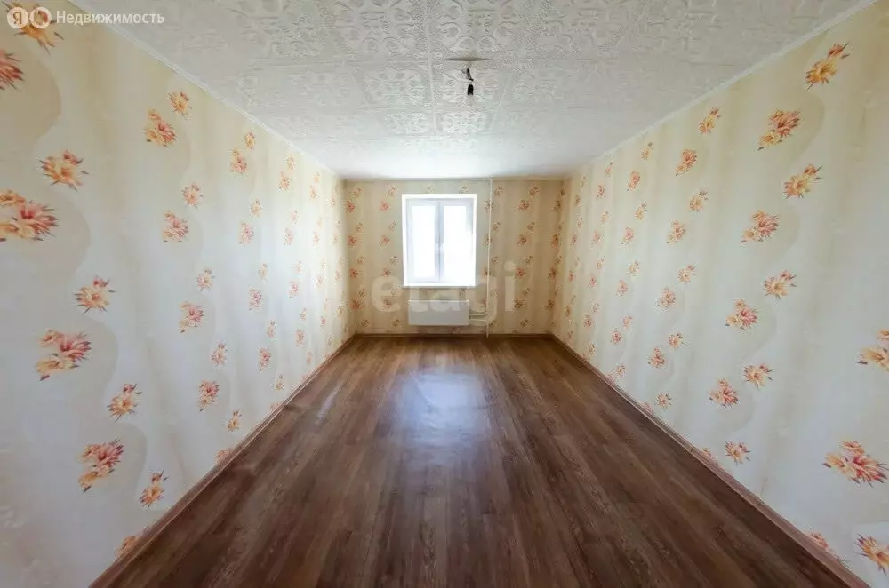 3-комнатная квартира: Шадринск, улица Автомобилистов, 43 (57.6 м) - Фото 1