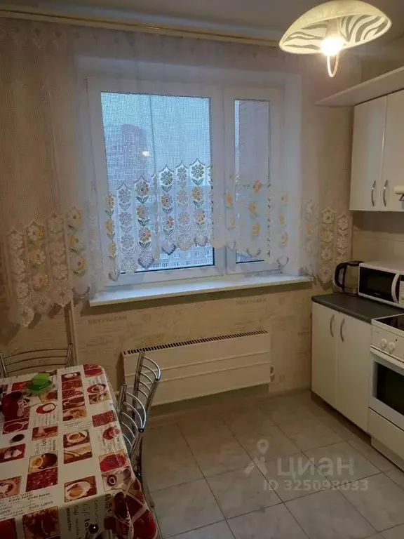 3-к кв. Москва Веерная ул., 1К4 (74.0 м) - Фото 1