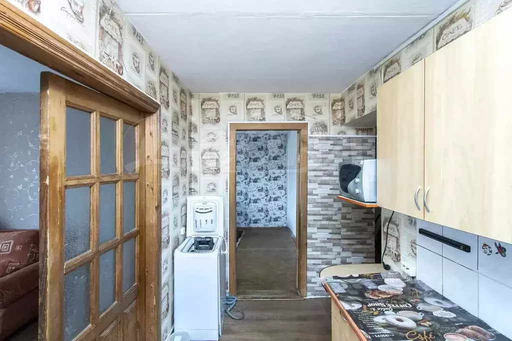 3-к кв. Тюменская область, Тюмень ул. Республики, 220 (56.0 м) - Фото 2
