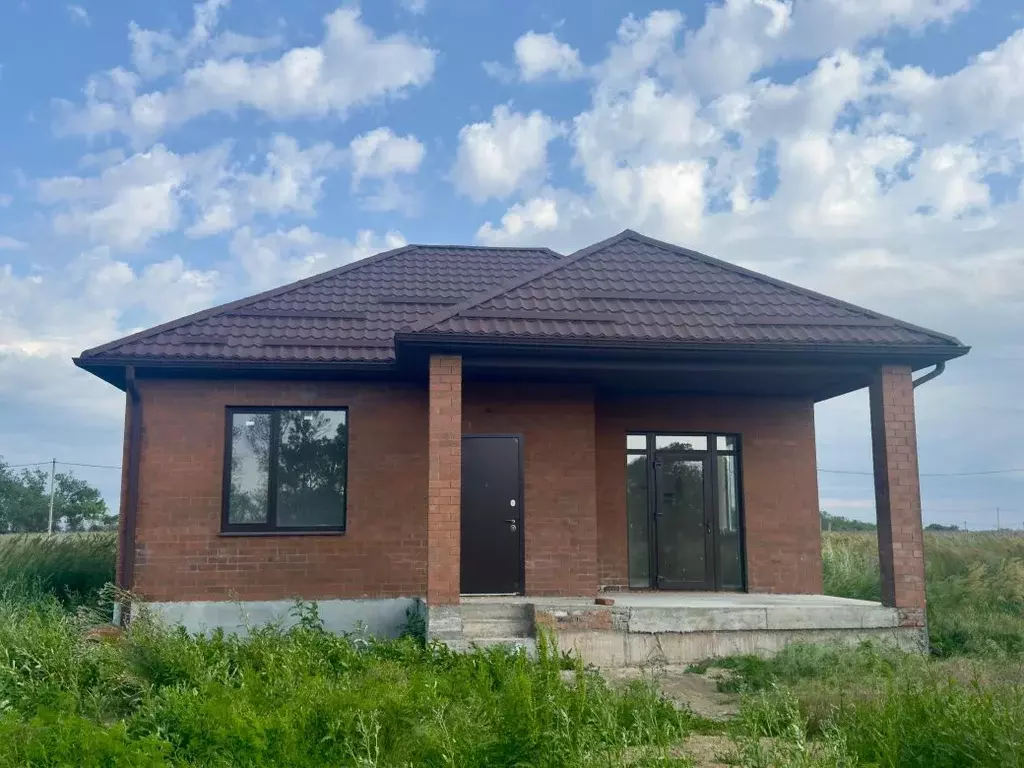 Дом в Краснодарский край, Гулькевичи ул. Степана Разина (70 м) - Фото 1