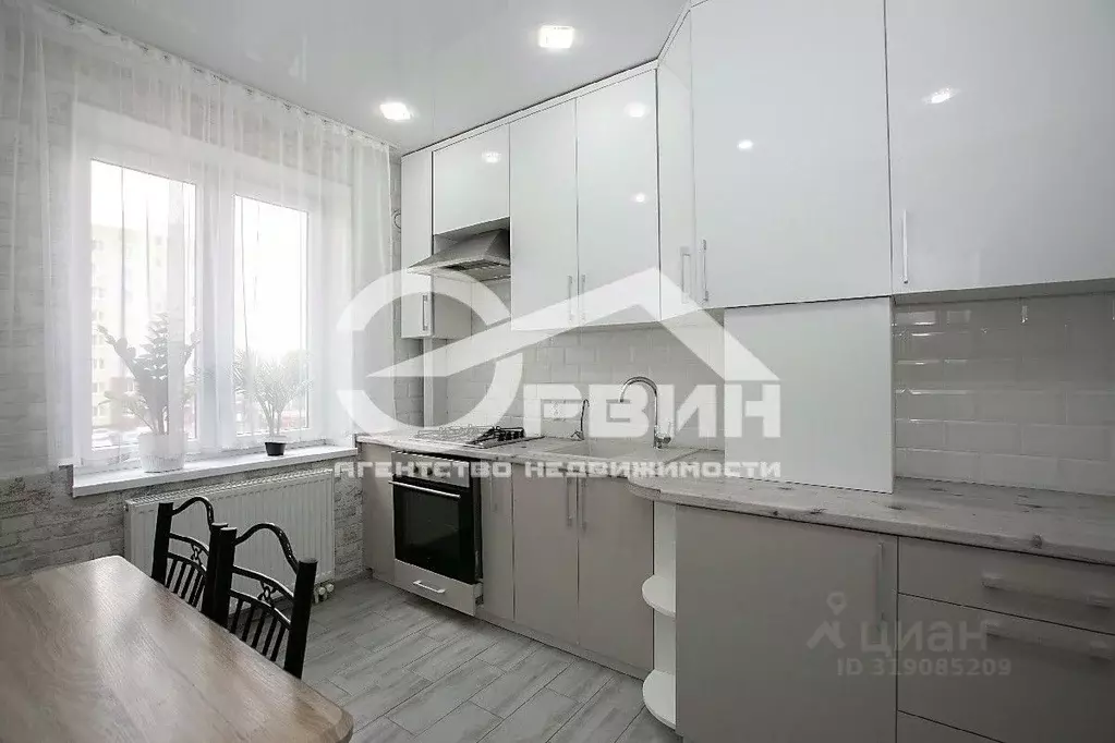 2-к кв. Калининградская область, Калининград ул. Баженова, 13В (57.6 ... - Фото 1