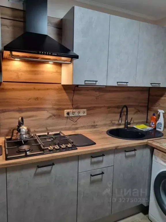 1-к кв. Краснодарский край, Сочи ул. Конституции СССР, 10 (32.0 м) - Фото 2