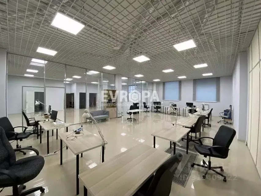 Офис в Ульяновская область, Ульяновск ул. Федерации, 20 (950 м) - Фото 1