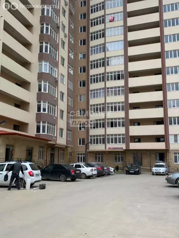 3-комнатная квартира: Каспийск, проспект М. Омарова, 9В (105 м) - Фото 1