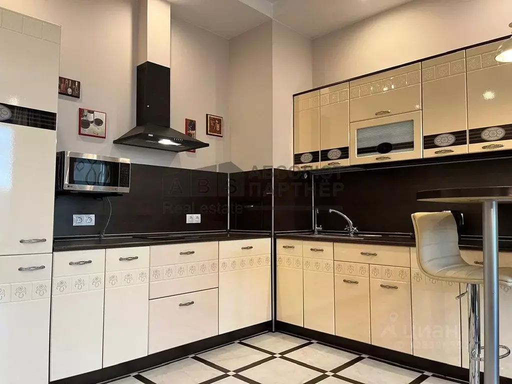 1-к кв. Санкт-Петербург просп. Юрия Гагарина, 7 (58.0 м) - Фото 1