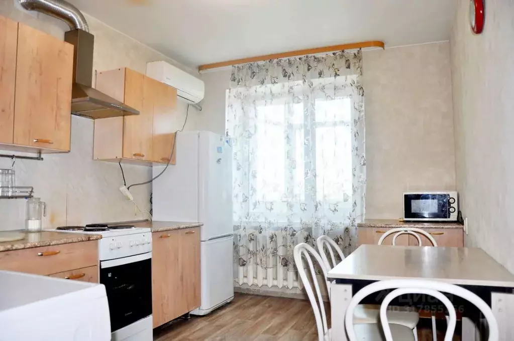 2-к кв. Амурская область, Благовещенск Институтская ул., 8 (53.3 м) - Фото 0