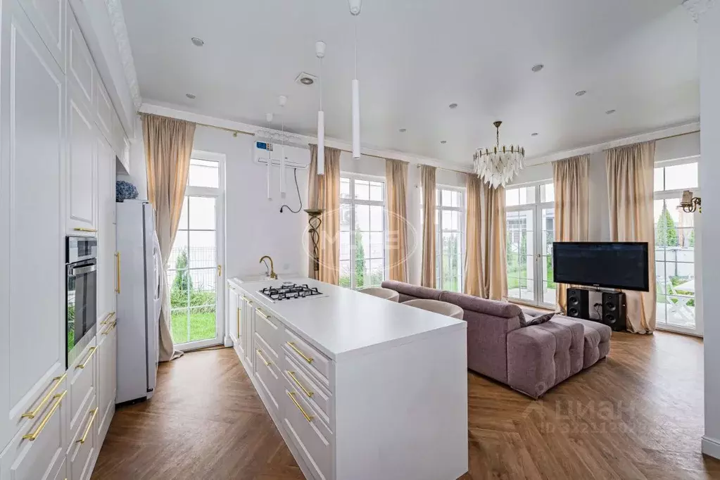 3-к кв. Калининградская область, Гурьевский муниципальный округ, пос. ... - Фото 1