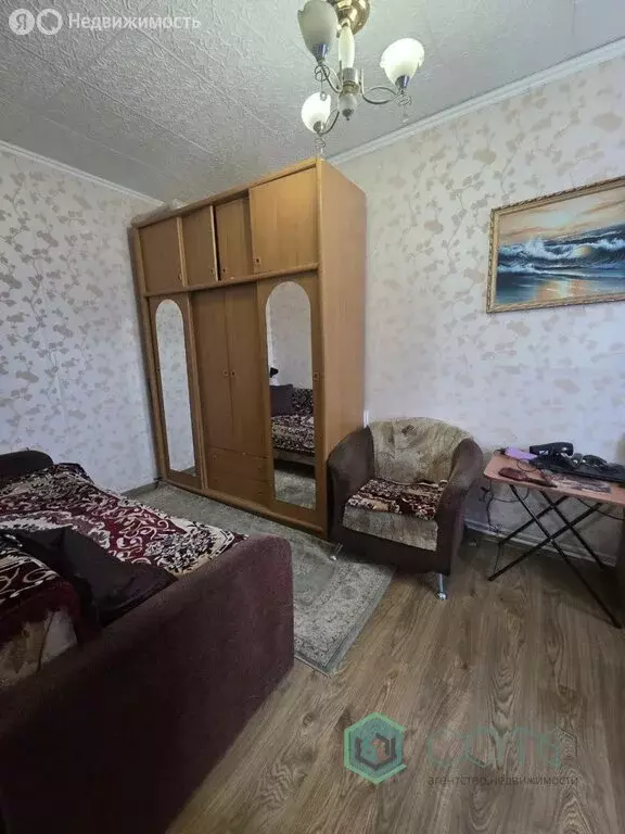 3-комнатная квартира: Гурьевск, Садовая улица, 2 (64 м) - Фото 1