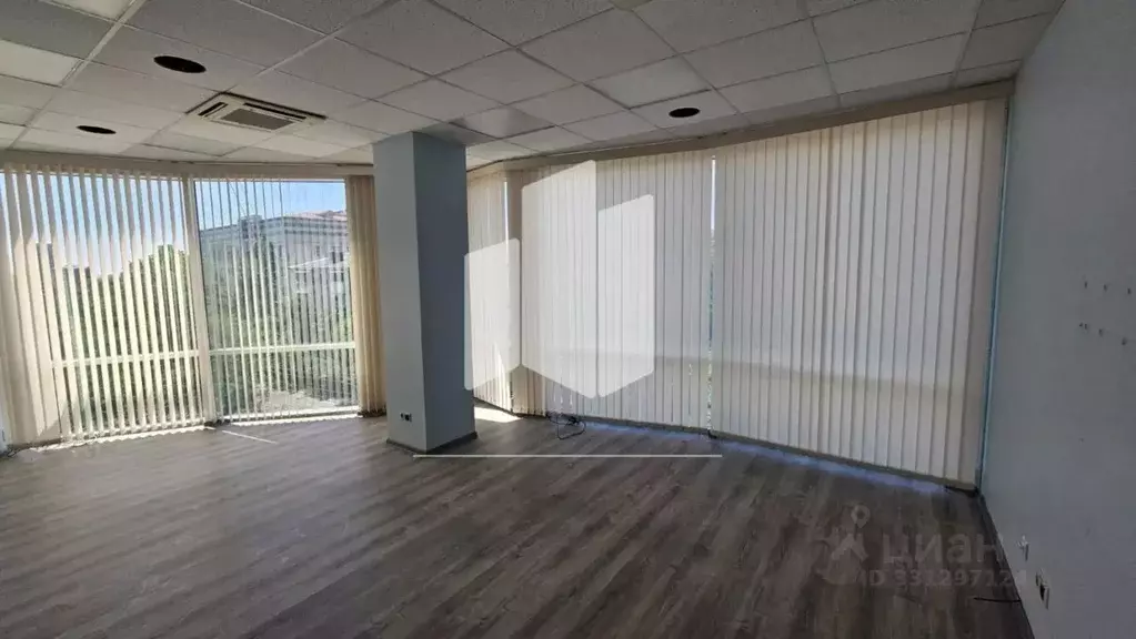 Офис в Краснодарский край, Новороссийск ул. Энгельса, 50 (223 м) - Фото 2