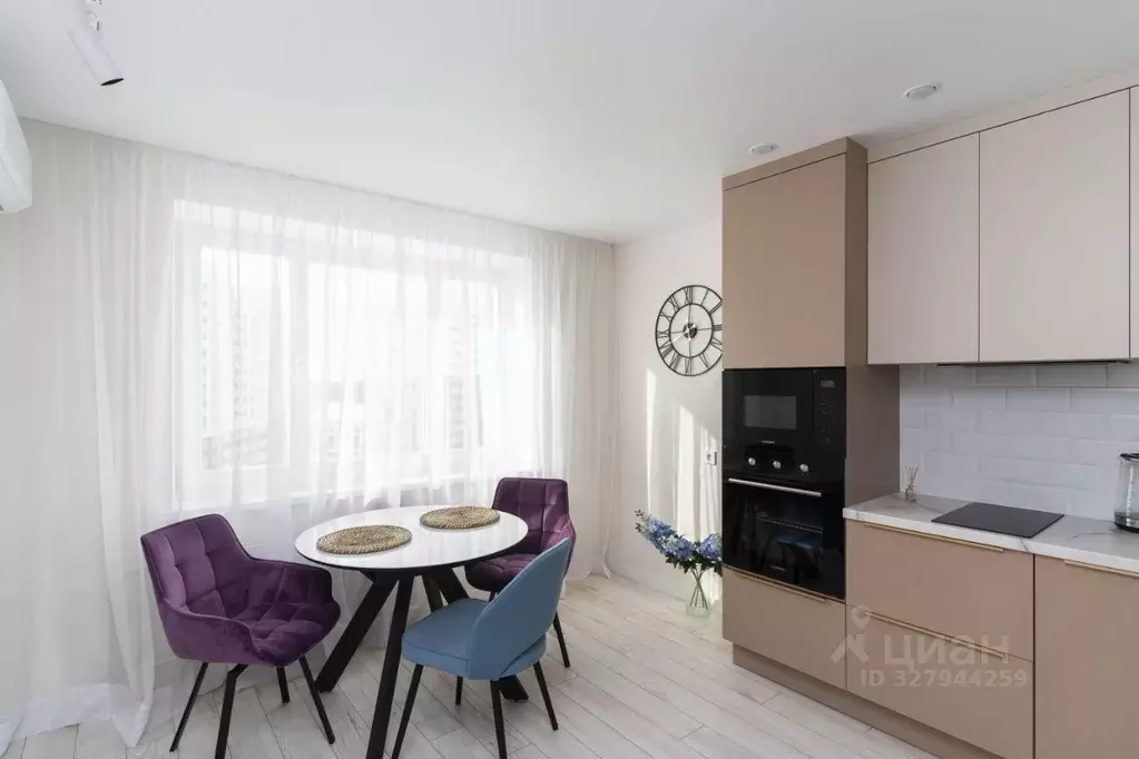 1-к кв. Тюменская область, Тюмень ул. Монтажников, 42А (40.0 м) - Фото 1