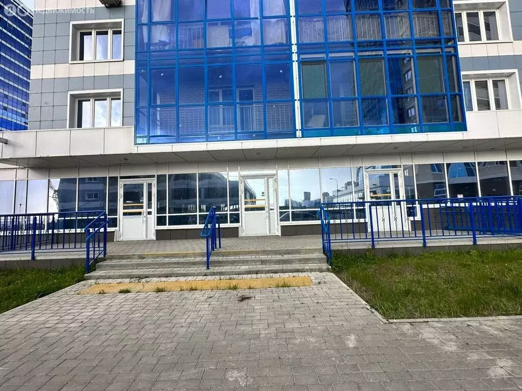 Помещение свободного назначения (417 м) - Фото 0